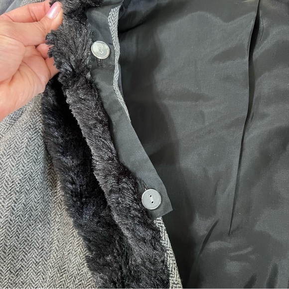 Michael Kors Coat Women Medium P Blazer Jacket Furr Collar Crop Sleeve Metallic - Picture 8 of 10